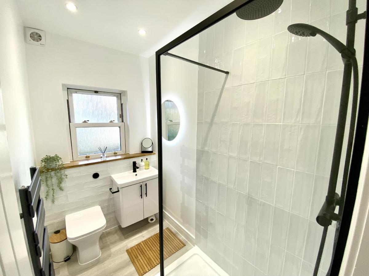 Stunning Beach Themed 2 Bed Apartment Bournemouth Esterno foto